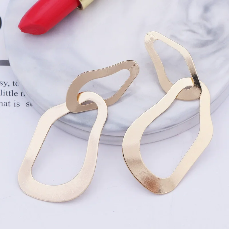 Two Irregular Ovals Cross Connected Dangle Earrings for Women Vintage Simple Uneven Metal Geometric Long Drop Earrings Jewelry