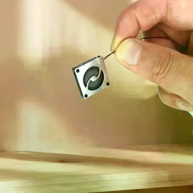 Soluzione di raffreddamento per notebook e droni, mini ventilatore compatto da 1 pz 18x4 mm 5 V CC