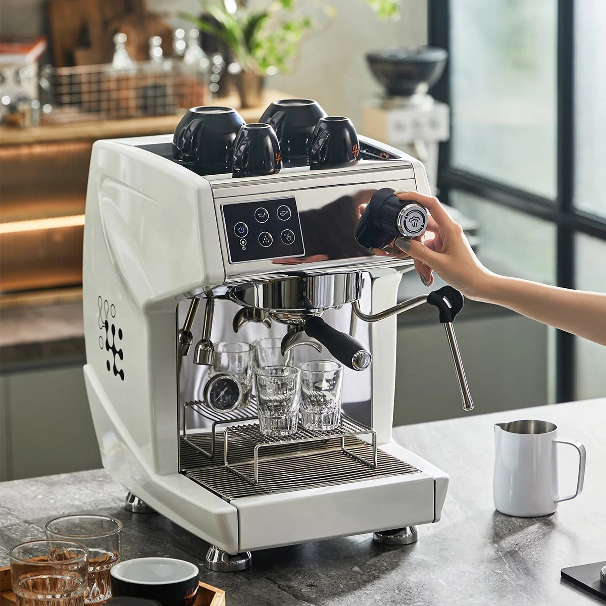 1.7L Smart Automatic Espresso Coffee Machine Professional Built In Milk Frother Cafe Commercial Coffee Maker