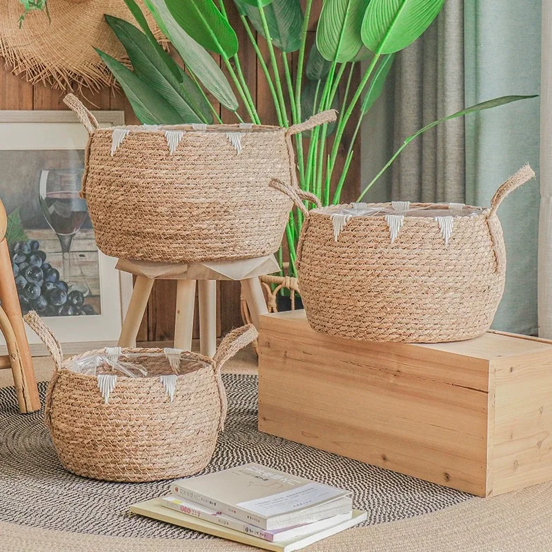 Natural Wicker Round Flower Pot Basket: Perfect Rattan Straw Planter for Home & Garden Enhancement