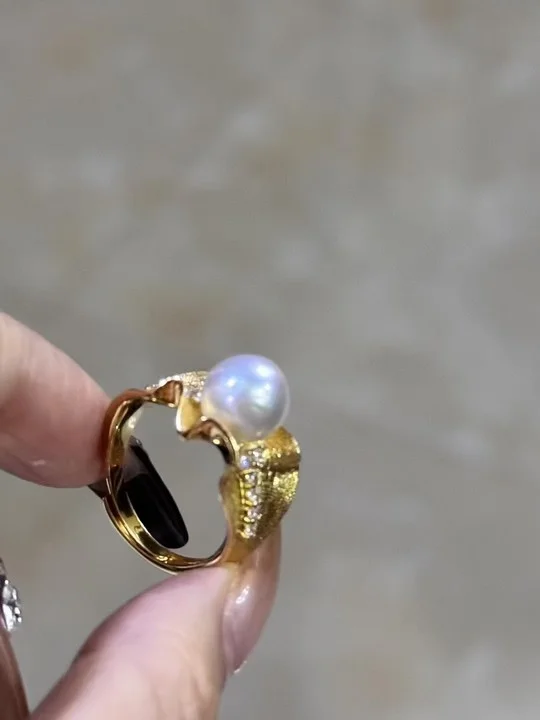 

Stunning 925 Silver Natural Freshwater Pearl Ring Round Mirror Luster 10-11mm Big Size Pearl Finger Band Bold Statement Jewelry