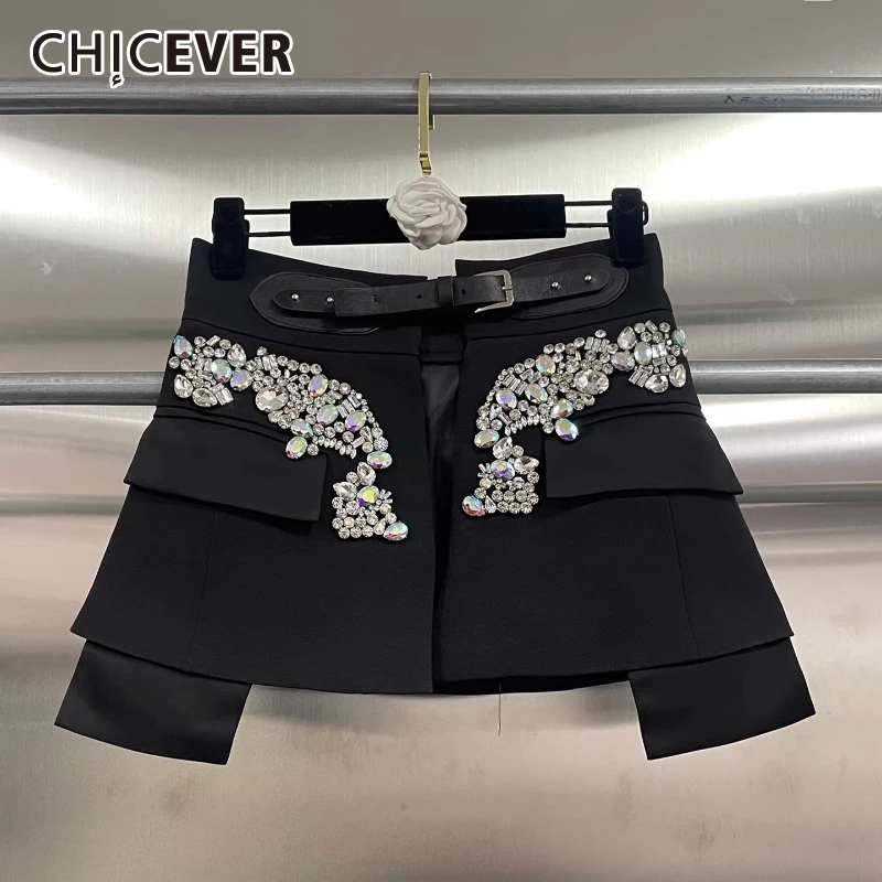 

CHICEVER черная юбка нестандартной формы с бриллиантами, женская свободная уличная одежда с высокой талией, крутые женские короткие юбки, новинка лета