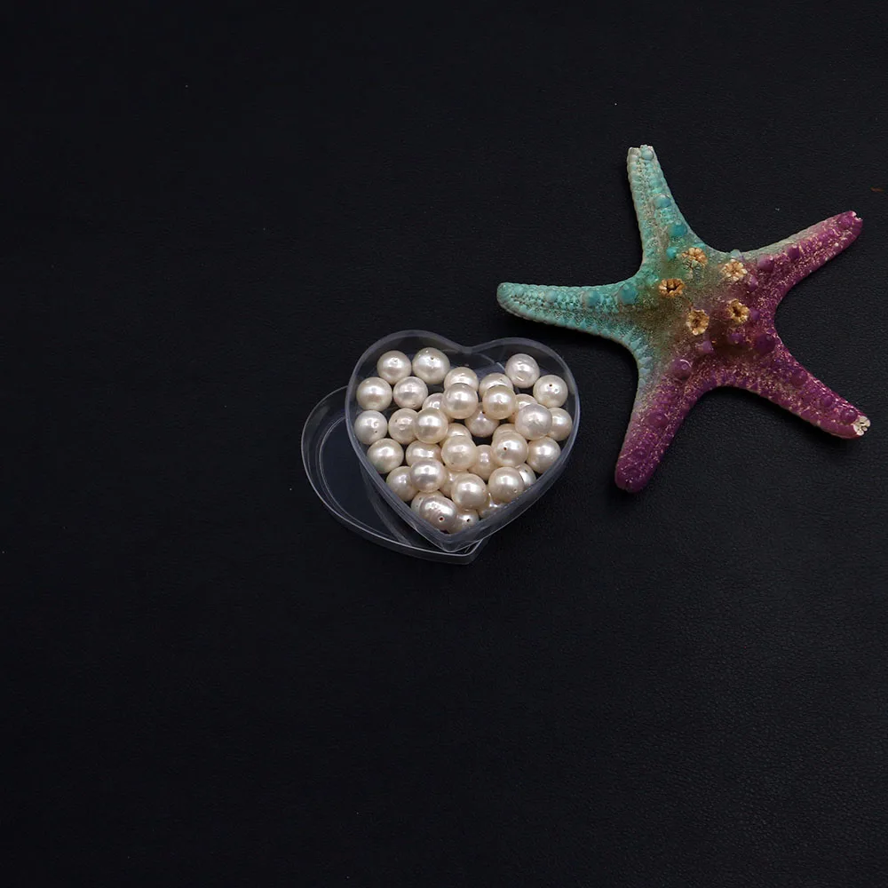

Literary Fashion Transparent Plastic Heart-Shaped Jewelry Storage Box Portable Organizer for Necklaces Bracelets and Beads