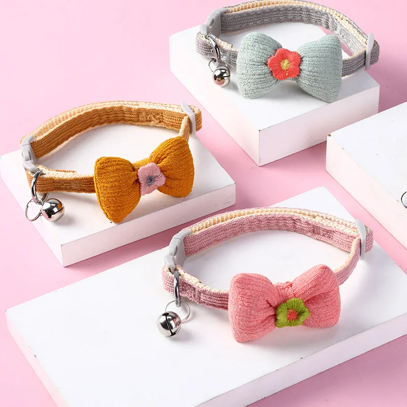 Collares para mascotas tejidos, nuevos, ajustables, con decoración de lazo de flores y campana, collar para gato, accesorios suaves y cómodos para perros, collares de gato