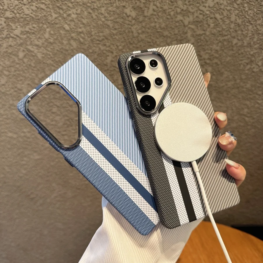 

Роскошный магнитный чехол для телефона из углеродного волокна для Samsung Galaxy S23 + S24 Plus Ultra S25, кевларовая текстура, чехол для беспроводной зарядки, принципиально