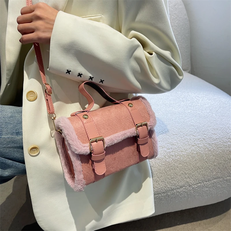 Winter Crossbody Bags for Women New Lamb Plush Velvet Patchwork Pu Leather Lady Handbag Soft Versatile Commuter Small Square Bag