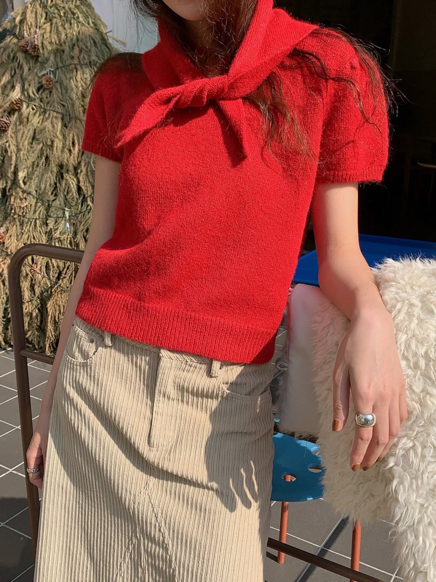 

Корейский универсальный вязаный свитер с коротким рукавом для женщин, топ с круглым вырезом, в комплекте с шарфом, повседневный, из полиэфирного волокна