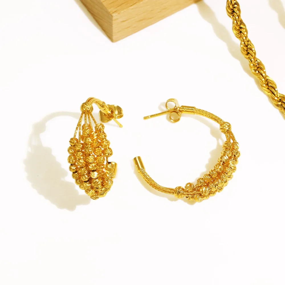 Thumbnail 3 - #73 Gold-Plated Necklaces Comparison Guide