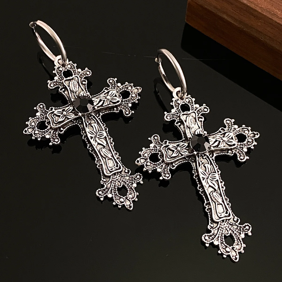 Boys Girls Goth Cross Earrings For Women Men Gothic Punk Drop Earrings Ear Circle Goth Jewelry Cosplay Gifts