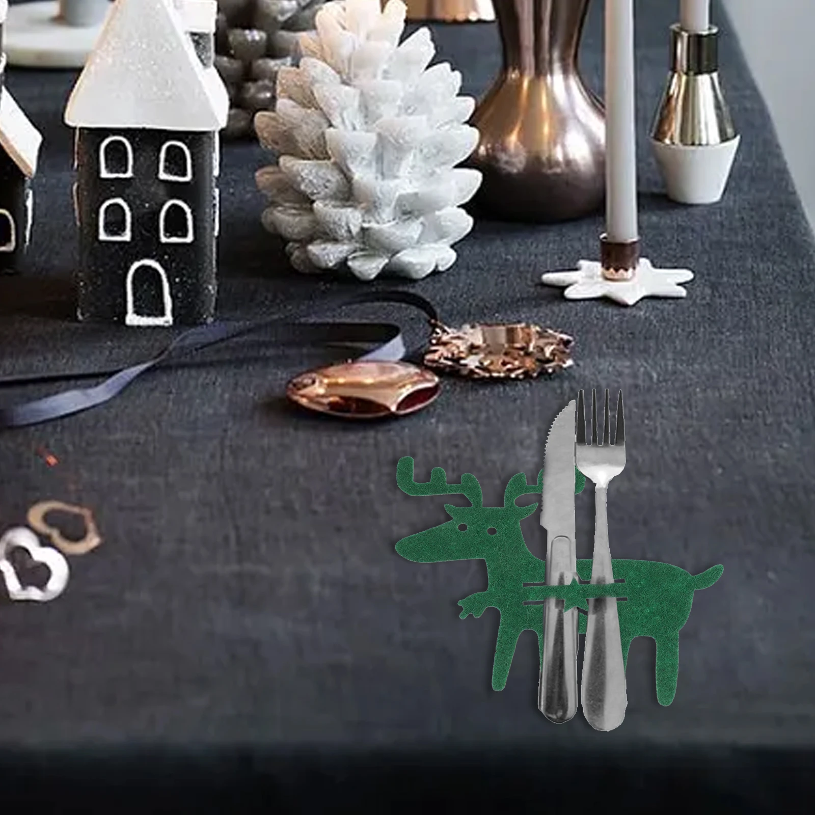 

4Pcs Christmas Elk Cutlery Bags Fabric Tableware Holders Party Utensil Storage Pouches Christmas Dining Decor