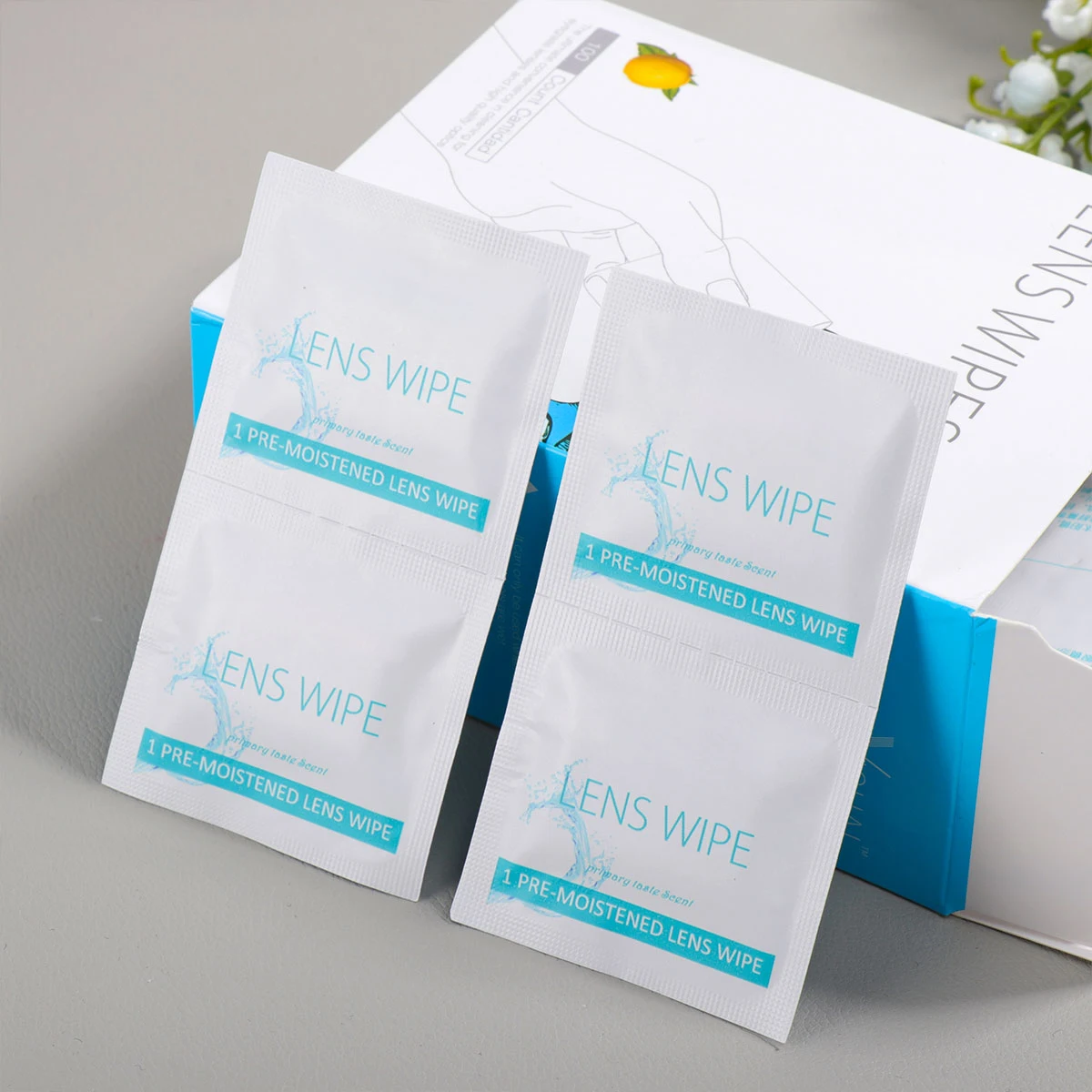 

100 Pcs Wet Wipes Anti-fog Clean Paper for Glasses Cleaning One Time Use Flash Eyeglass