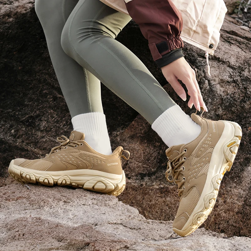 New summer hot sale 2025 breathable professional comfortable lightweight wear-resistant running shoes training shoes very good