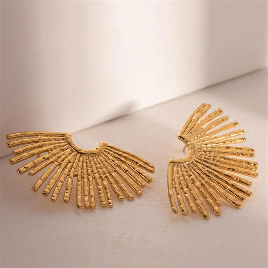 Women\'s Vintage Fan Leaf Shape Earrings Stud Temperament Gold Color Big Earrings Personality Simple Party Jewelry Gift