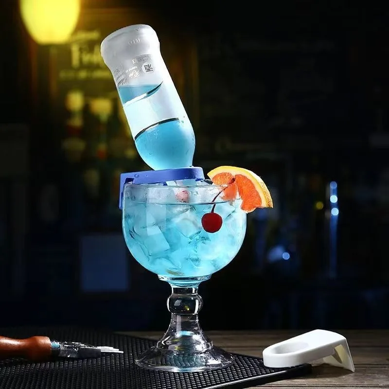 Creative Cocktail Glass Cup with Clip On Inverted Design Stackable Highball Goblet for Bar Party Bartender Beer Wine Drinking