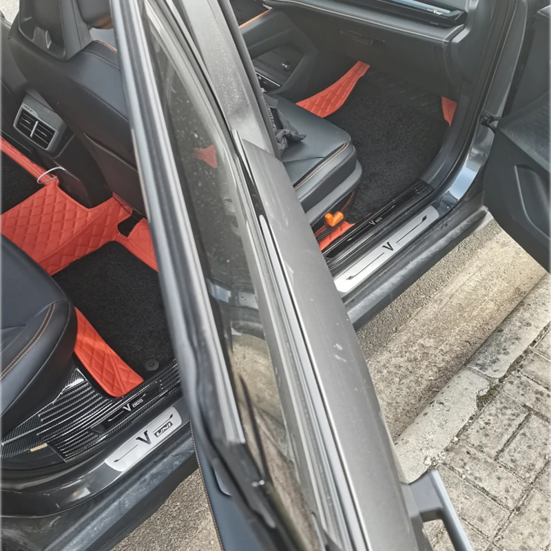 

Для Changan UNIV UNI-V 2022 2023, внешняя накладка на порог автомобиля, защитная накладка на внешнюю педаль, защитная наклейка, аксессуары