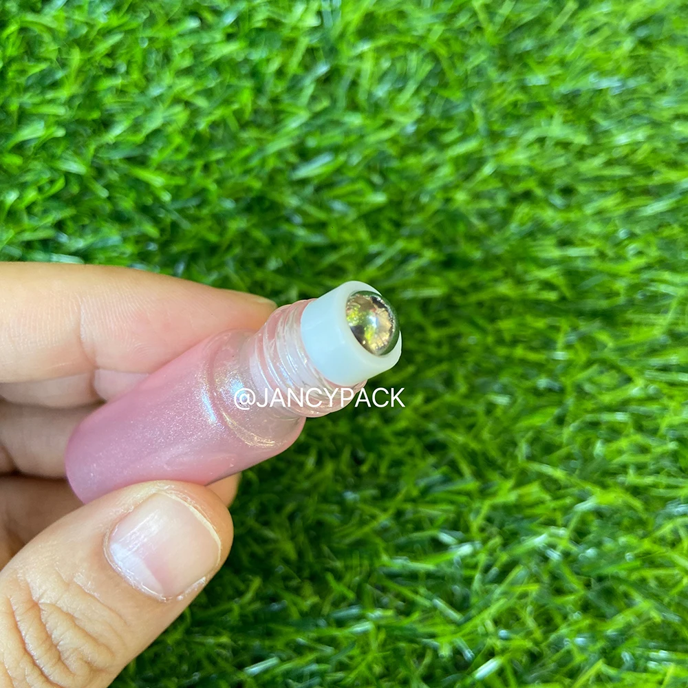 3 مللي 5 مللي الزجاج زجاجات دوارة للزيت العطري زجاجات دوارة للزيت العطري مع كرات زجاجية العطور بلسم الشفاه لفة على الزجاجات