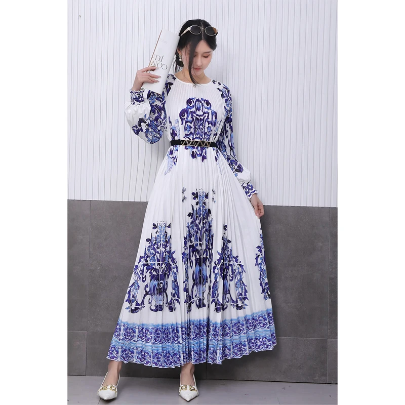 High End 2025 Printing New Women' Clothing Blue And White Porcelain Print Long Leeved Round Neck Pleated Robes Vestido De Mujer