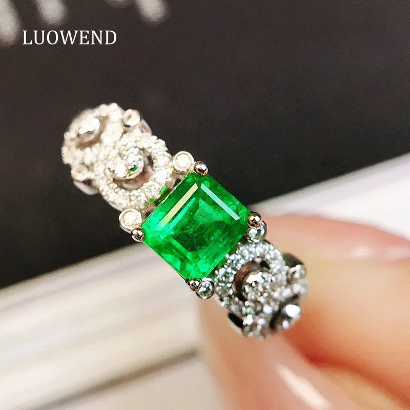 LUOWEND 100% 18K White Gold Rings Vintage Palace Style Luxury Diamond Natural Emerald Ring for Women High Party Jewelry