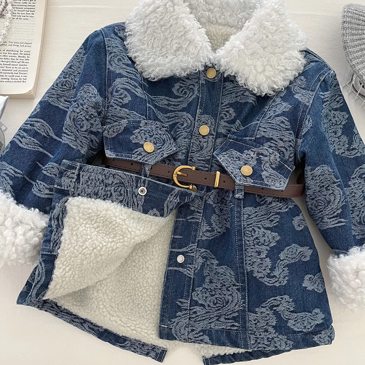 

Толстые пальто для девочек, зимняя детская джинсовая одежда, теплые бархатные куртки для малышей, модные пуховые парки, детские топы, верхняя одежда