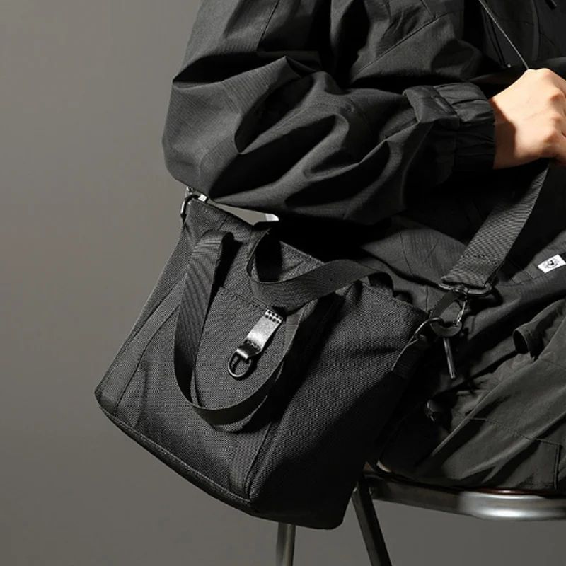 

Fashion Nylon Tote Bag for Men Commuting Shoulder Bag Shopping Bag Simple Handbag