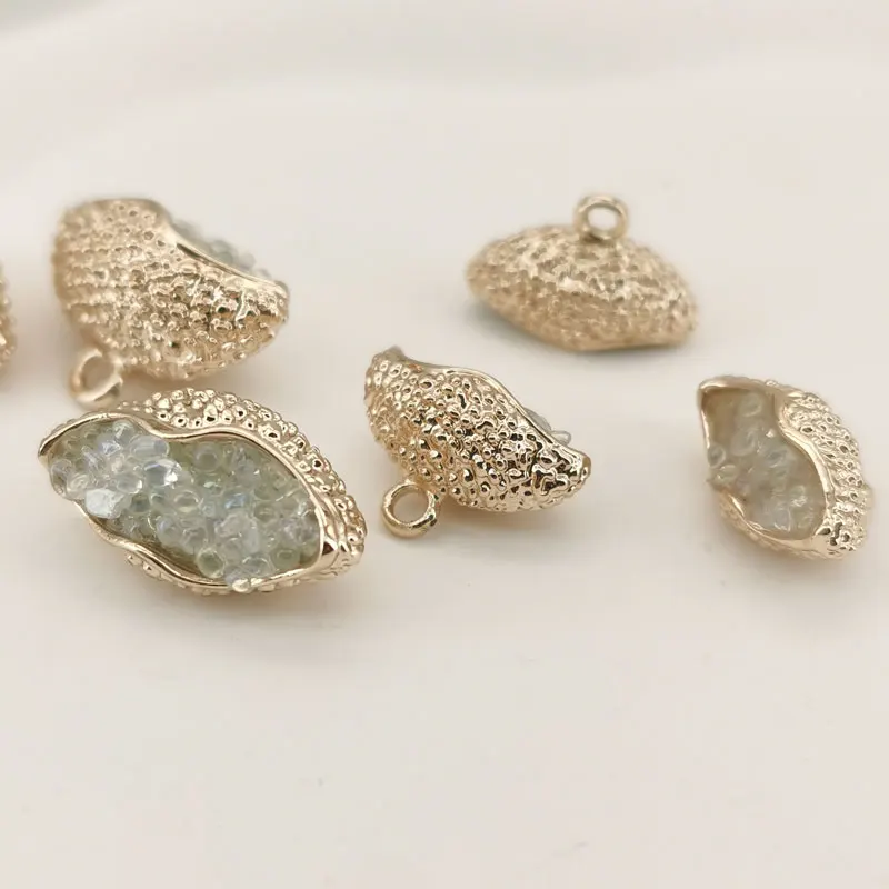 Transparente Perlen verschönern unregelmäßige Metallknöpfe für Mäntel, Hemden, Nähzubehör, Nähknöpfe, DIY-Handwerk, 18/23 mm, 6 Stück – Detail 6