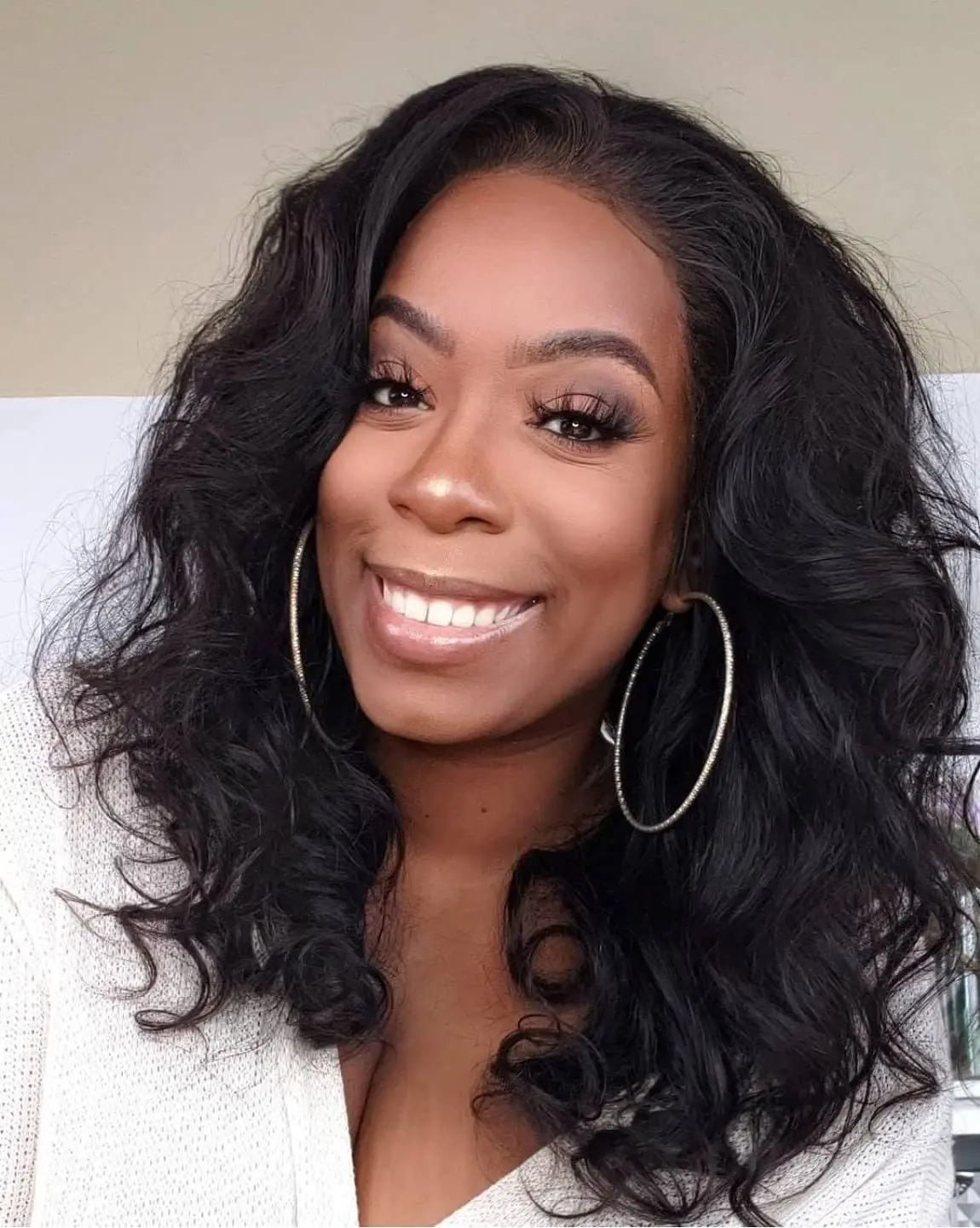 Black Short Body Wave Lace Front Wigs Glueless Natural Wave Synthetic Heat Resistant Fiber Hair Wig With Baby Hair 16 Inch image 5