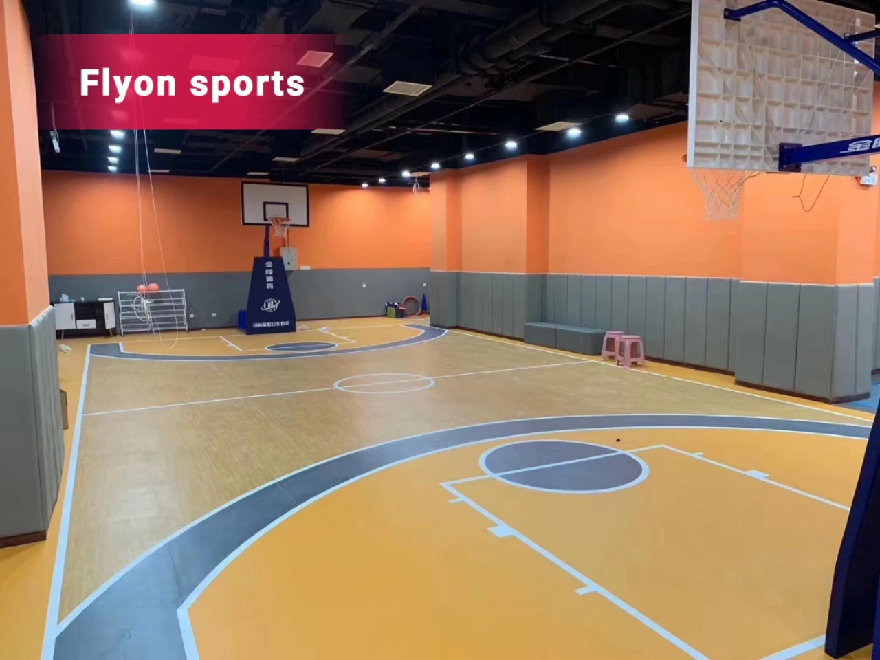 Custom Sport Flooring Badminton Court Mat Vinyl Material Floor for Indoor Roll PVC Customized Modern Sports Venues 2 Years