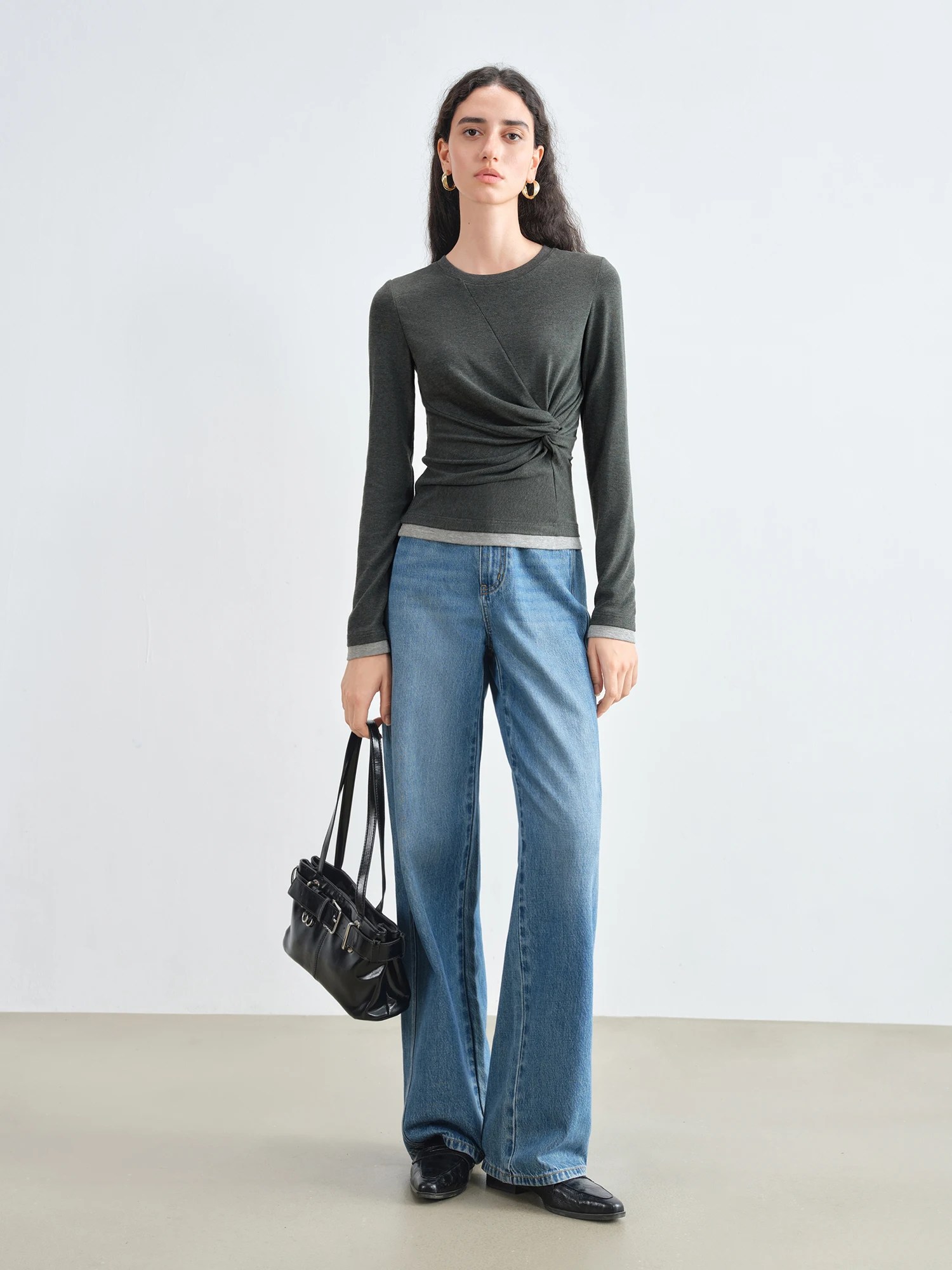 ZIQIAO Petite Women's Design Forward Mock Layered Twist Detail Gray T-Shirt 2025 New Autumn Slim Fitting Tee 25ZQ93104