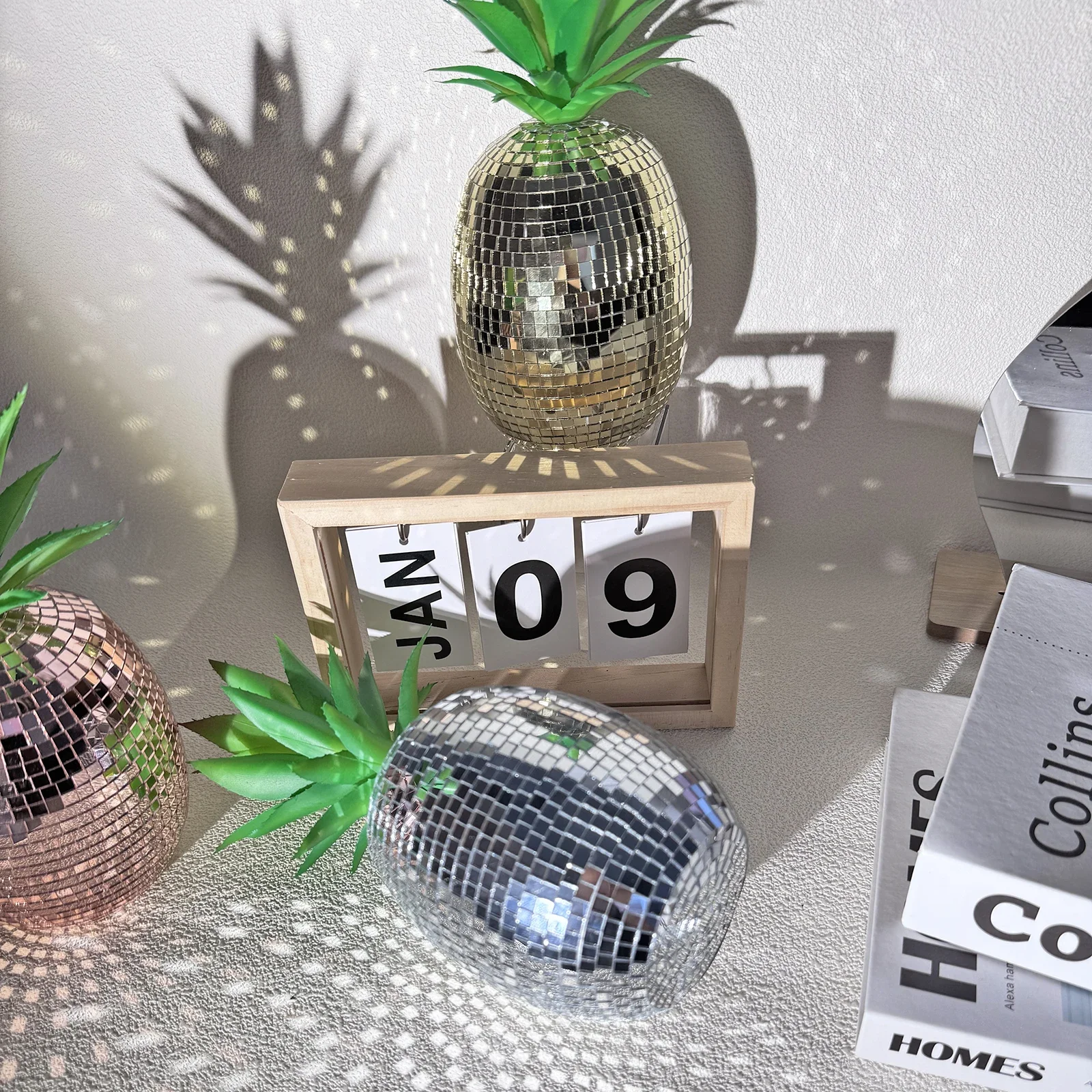 Pineapple Disco Ball Decor Mirror Handmade Pineapple Shape Table Ornaments Room Decoration Party Reflection Mirror Ball