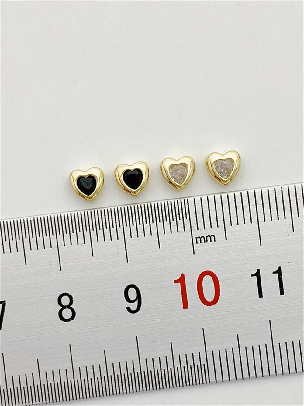 14K Gold-plated Zirconium Black White Heart-shaped Horizontal Hole Separated Beads Handmade DIY Bracelet Material Accessories