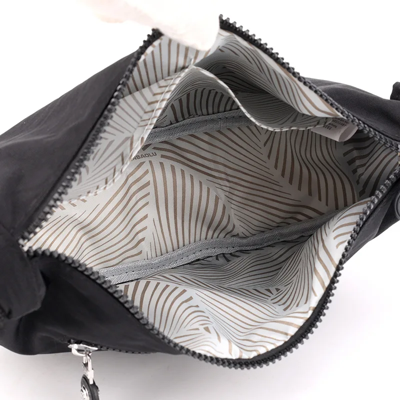 Borsa a tracolla Hobos in Nylon Casual per donna borse a tracolla a mezza luna borsa a tracolla da viaggio quotidiana Tote Lady di grande capacità