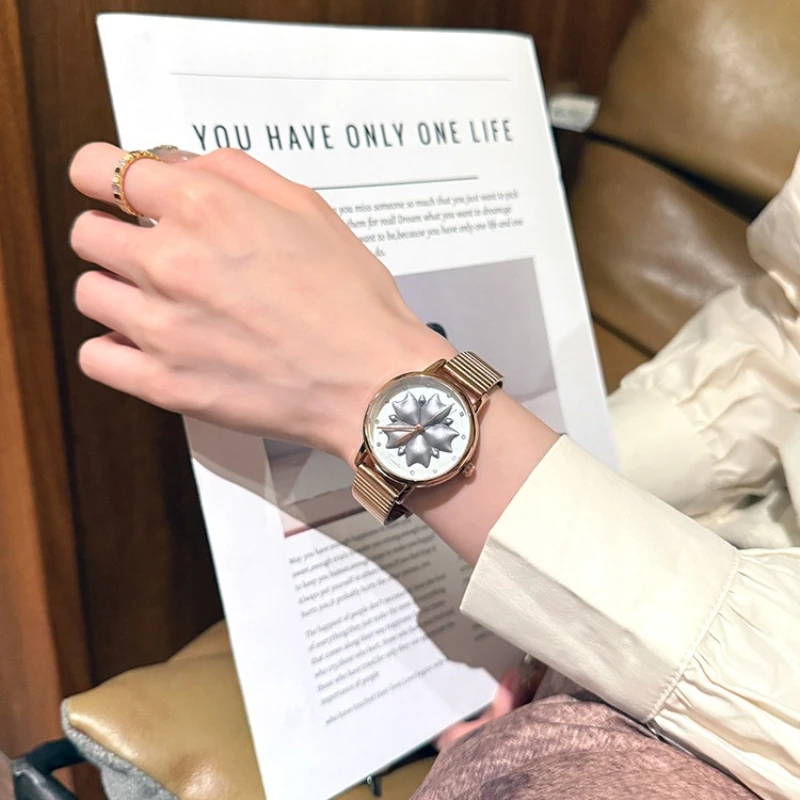 New fashion niche light luxury women's waterproof watch simple trend steel belt casual quartz watch birthday gift