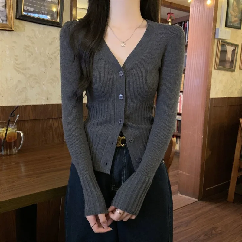 

Autumn Winter V-neck Temperament Design Sense Women Knitted Cardigan Slim Fit Sweater Base Sweater Women High-end Top