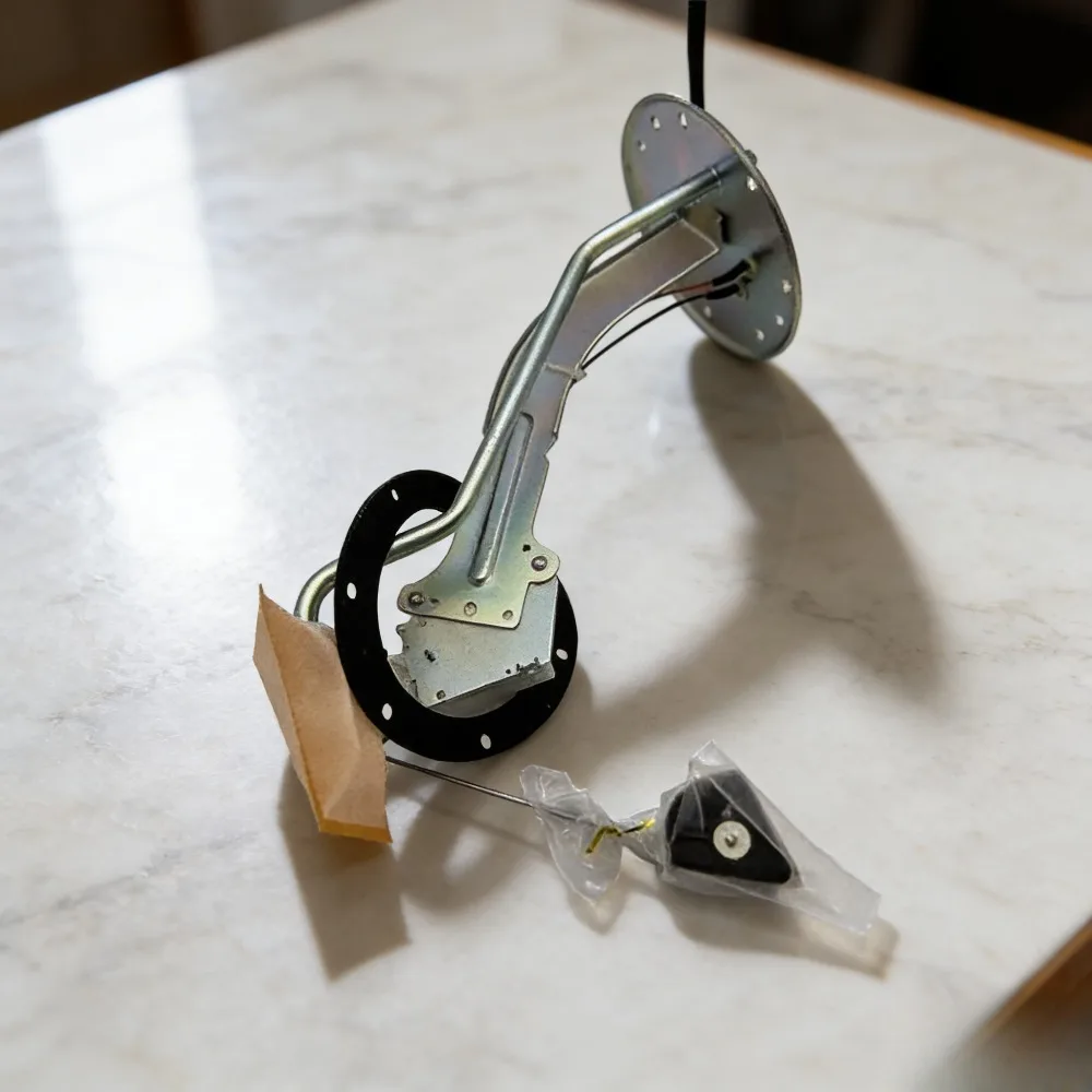 

77017-42020 Fuel Level Sensor For Toyota RAV4 XA10 1996-2000 Accurate Fuel Monitoring