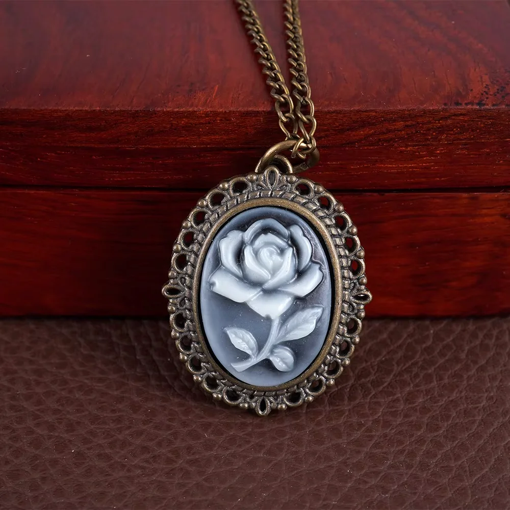 

Small ceramic relief flower pocket watch lovely necklace palace style small quartz pocket watch flower wall watch