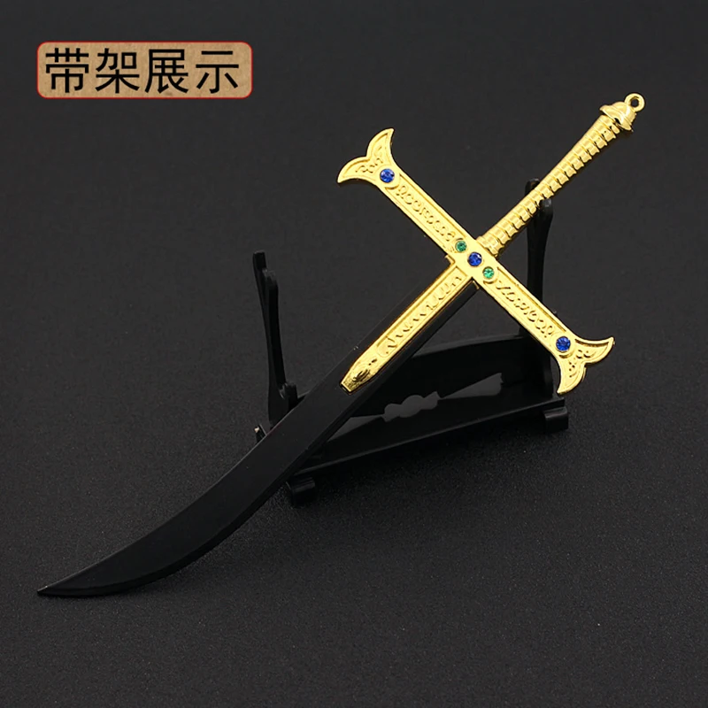 24 centimetri Notte Dracule Mihawk Croce Spada OP Anime Periferiche Tutto In Metallo Lama Nera Modello di Spada Casa Ornamento Giocattolo per I Bambini Del Ragazzo