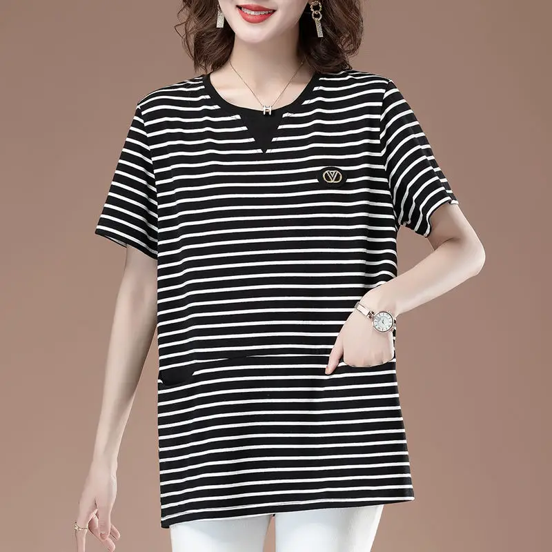 Summer New Trendy Stripe Short Sleeve T-shirt Women Patchwork Pocket Casual Versatile Commuter Korean Round Neck Loose Tops 2023