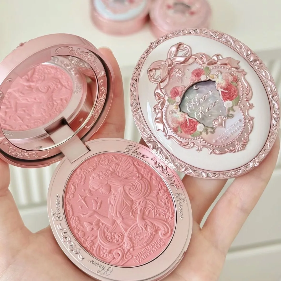 Flower Knows Series Fard in rilievo velluto Trucco viso fard opaco impermeabile a lunga durata