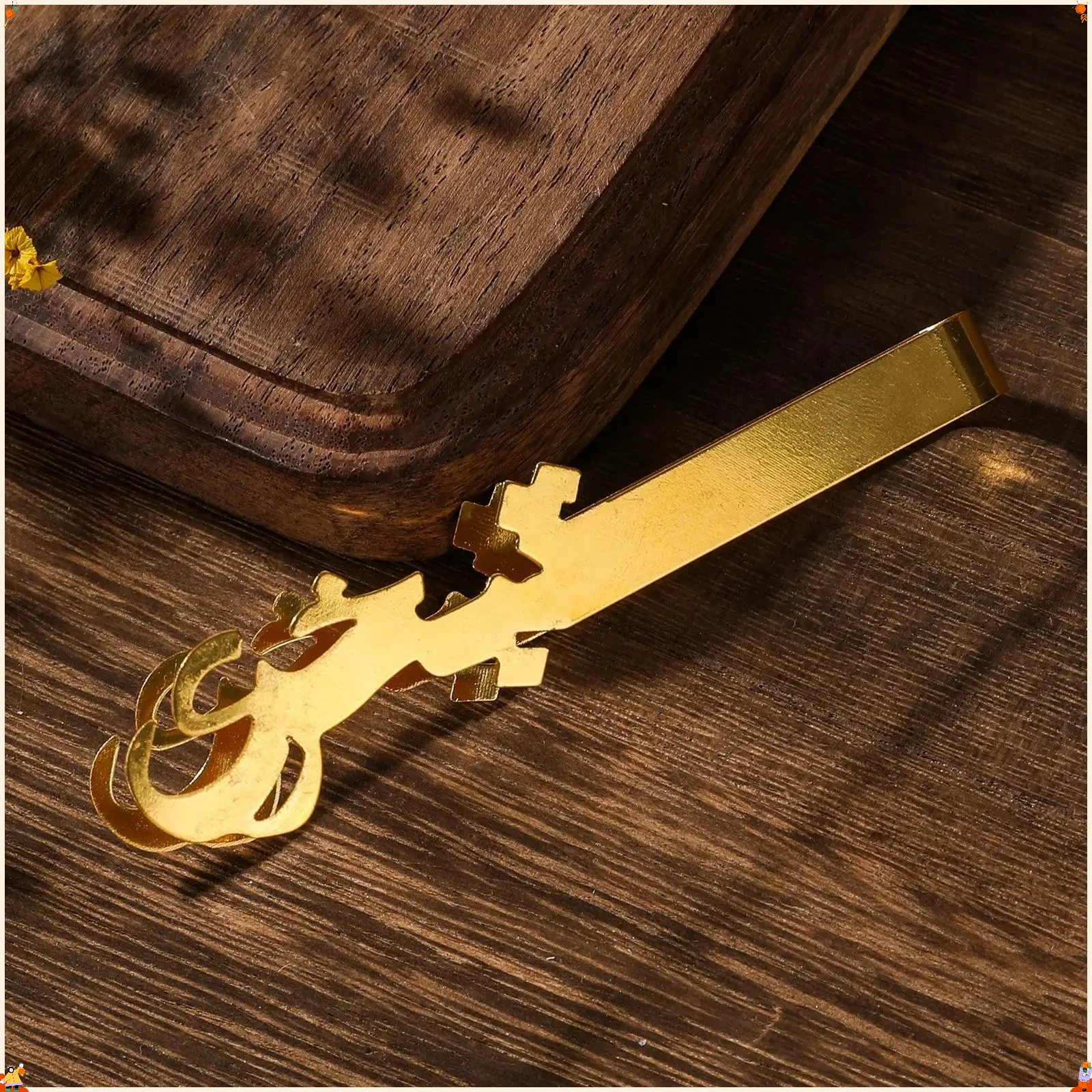 Incense Holder Clamp Lightweight Multipurpose  Tongs Tool Incense Tongs Clip for Halloween Office Festival Daily Holiday