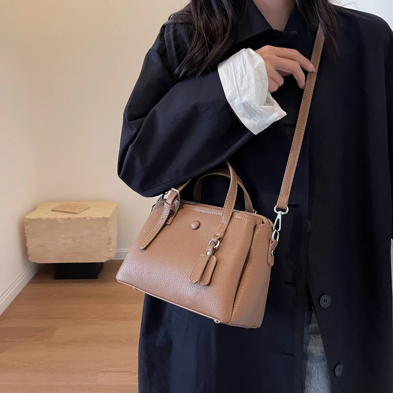 LEFTSIDE Design Leather Crossbody Bags for Women 2023 Y2k Korean Fashion Retro Solid Color Tote Bag Females Handbags and Purses