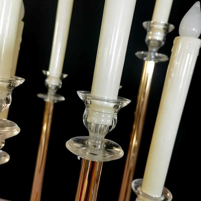 5-armiger goldener Metall-Kerzenleuchter mit klaren Schirmen, Hochzeitstisch-Mittelstück, Hurricane-Kerzenhalter, Event- und Partydekoration – Detail 5