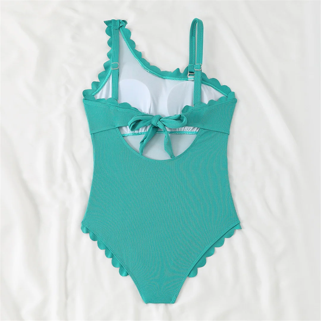 S - XXL, rückenfreier Badeanzug mit Rüschen und hohem Beinausschnitt, einteiliger Badeanzug für Damen, Monokini, gepolsterter Badeanzug, Badebekleidung, Modell V7102. – Detail 7