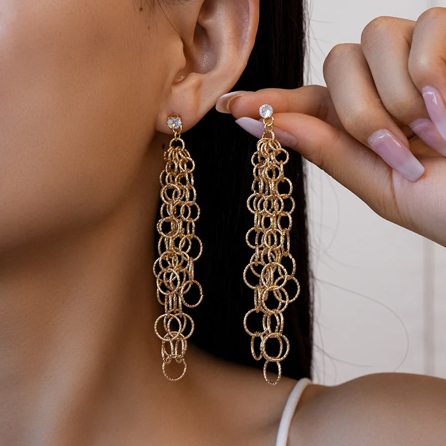 

1 Pair of Trendy Stylish Golden Long Dangle Earrings Circle Design Match Daily Outfits Party Accessories Fashionable Stuff