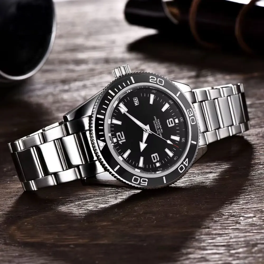 Logo dell'orologio personalizzato per uomo Orologi meccanici NH35 automatici di alta qualità da 41 mm Lunetta in ceramica con zaffiro impermeabile