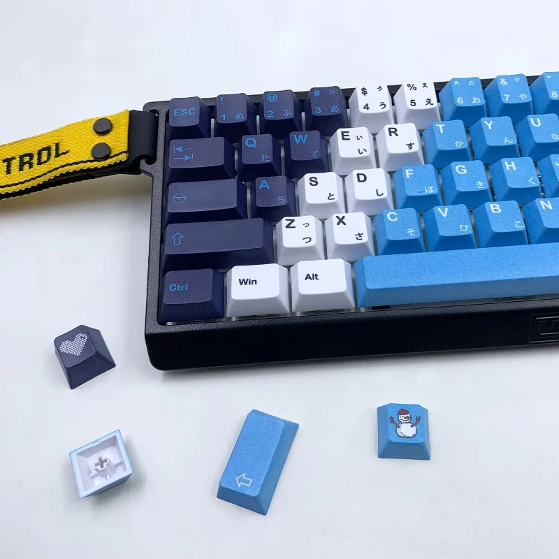 Snow Queen Themed Keycaps With Five Sides Of Heat Sublimated Pbt Material And Cross Holes Suitable For Most Mechanical Keyboards