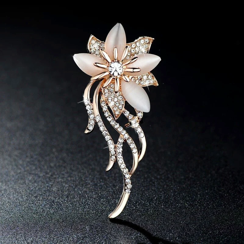 High-end Graceful Retro Palace Opal Flower Brooch Lady Temperament Personality Rhinestone Badge Pin 2024 New Style Breastpin