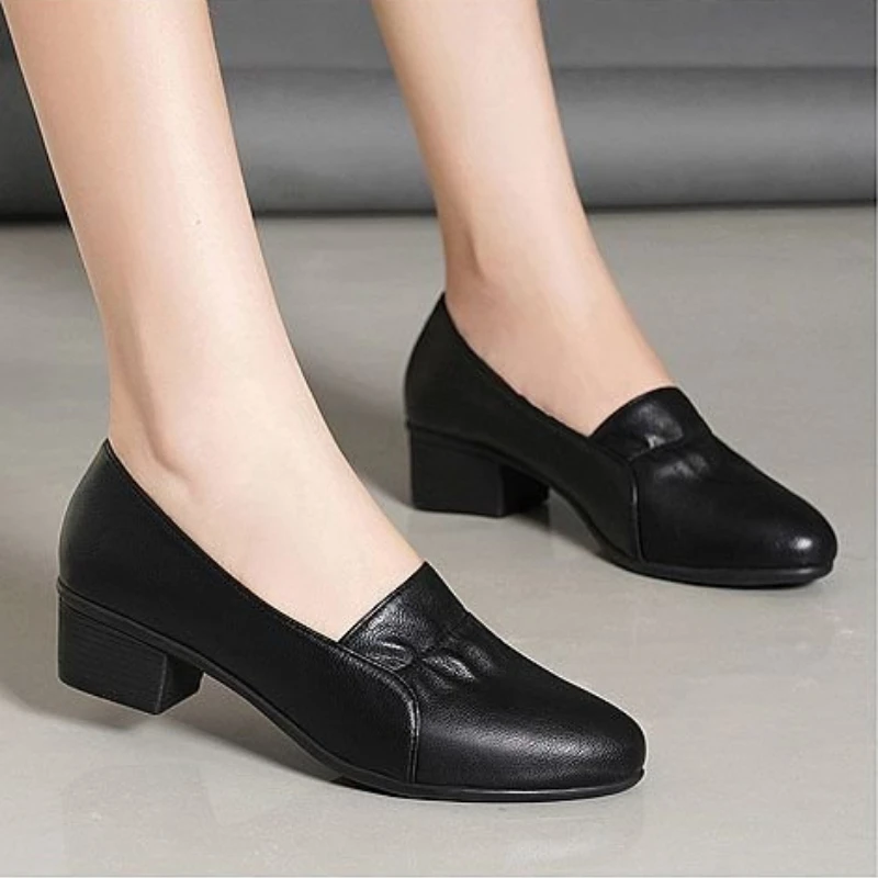 Komfortable Walking-Schuhe für Damen, mittelhohe Blockabsatz-Pumps, Slip-On-Loafer aus PU-Leder, Vintage-Stil, quadratische hohe Absätze, Büro-Damenschuhe, elegante Schuhe – Detail 4