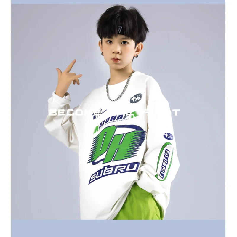 زي أداء موضة الهيب هوب للأطفال، بدلة أداء للأولاد بأكمام طويلة بيضاء وبنطلون أخضر