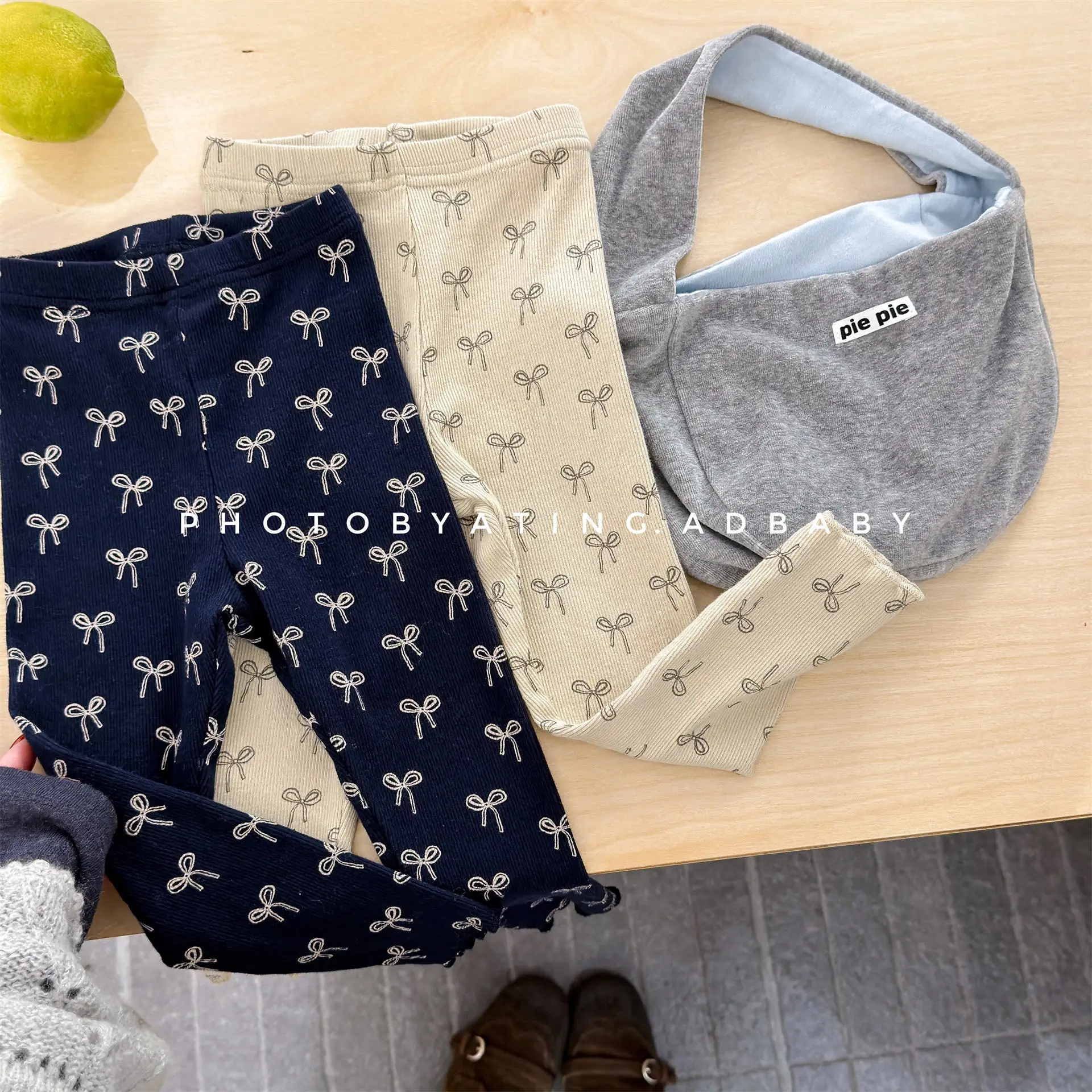 

2026 Spring New Girls Bow Leggings Children Trousers Cute Baby Girl Cotton Leggings Fashion Print Toddler Casual Pants