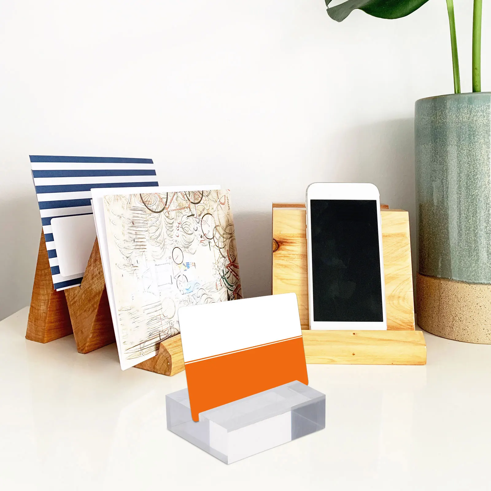 12Pcs Acrylic Card Holder Business Card Base Table Sign Holder Photo Display Stand for Kitchen Dining Room Decoration Favor Gift